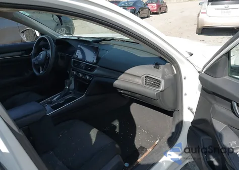 2018 Honda Accord Lx из США, поврежденный, VIN 1HGCV1F12JA009543